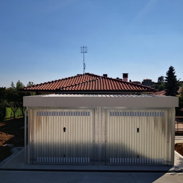 Monobloque para Uso de Garaje Doble (6x6m) – Aislado y Equipado